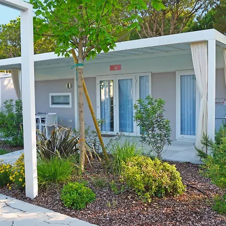 Holiday park Portofelice Village 4*