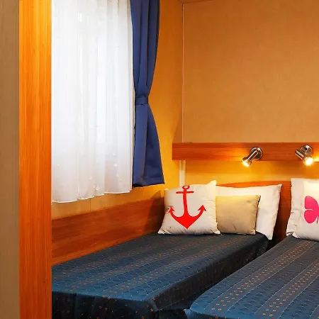 Portofelice Village منتزه العطل 4*